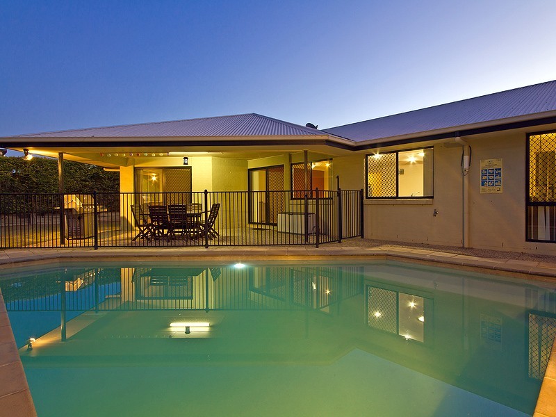 21 Talisker Place, Parkinson QLD 4115