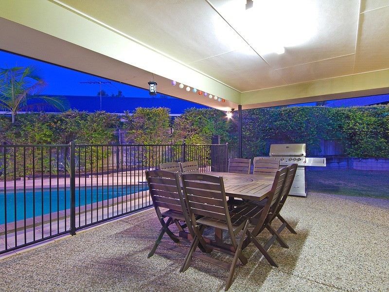 21 Talisker Place, Parkinson QLD 4115