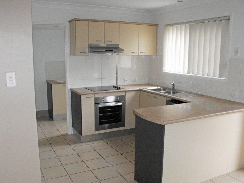 23 / 6 University Drive, Meadowbrook QLD 4131