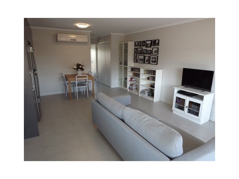 74/123 Barrack Road, Cannon Hill QLD 4170