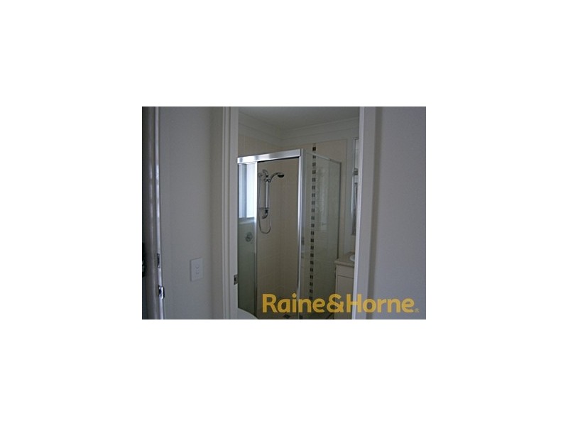 137 Duffield Rd, Kallangur QLD 4503