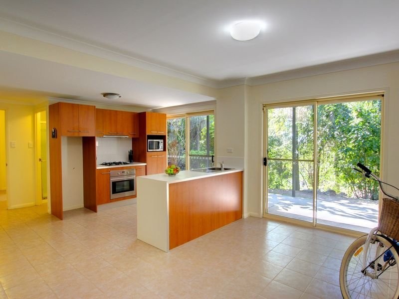 3 Kilmuir, Highland Park QLD 4211
