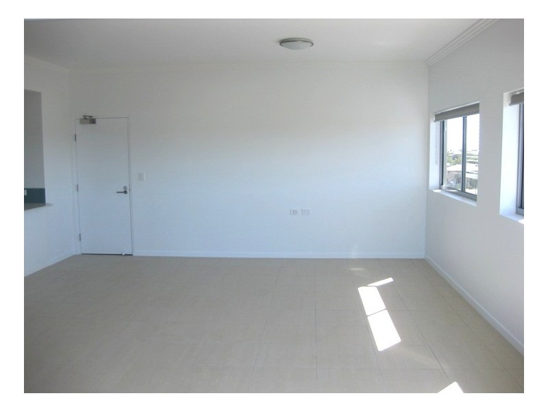 150 Middle Street, Cleveland QLD 4163