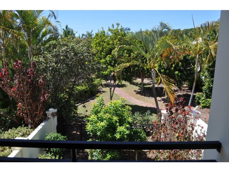 60 Caseys Rd, Hope Island QLD 4212