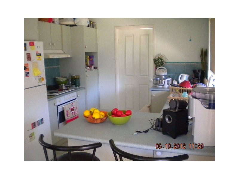 100 Bordeaux Street, Eight Mile Plains QLD 4113