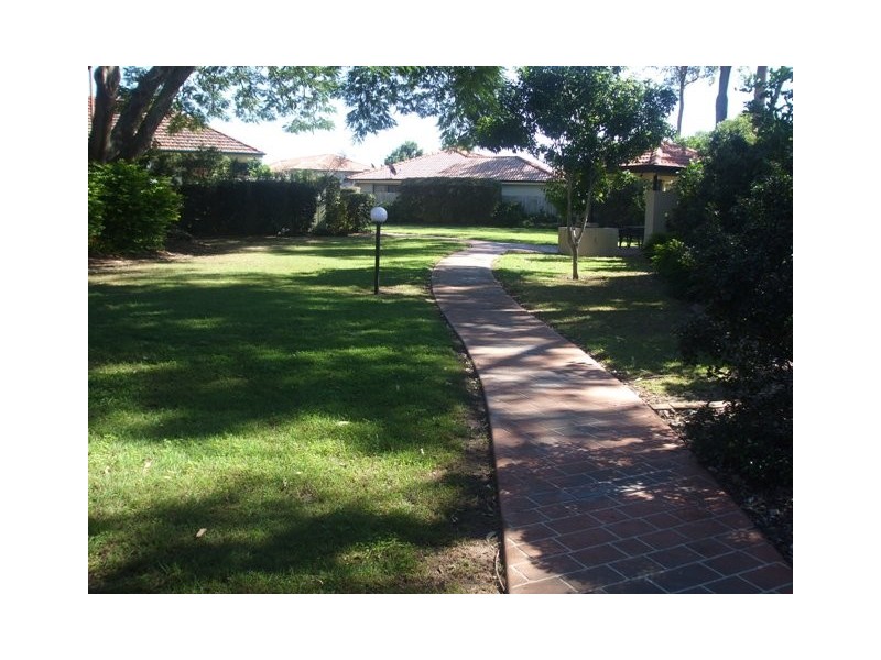 25 Buckingham Place, Eight Mile Plains QLD 4113