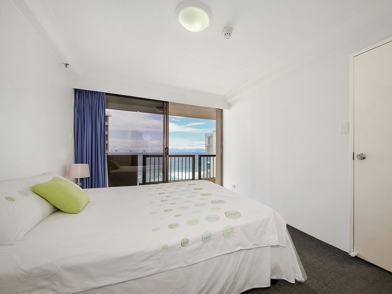 Longbeach 28 Northcliffe Terrace, Surfers Paradise QLD 4217