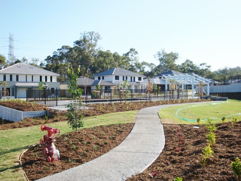 8 Macquarie Way, Browns Plains QLD 4118