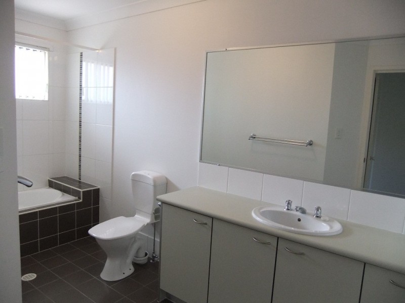 14 Fleet Street, Browns Plains QLD 4118