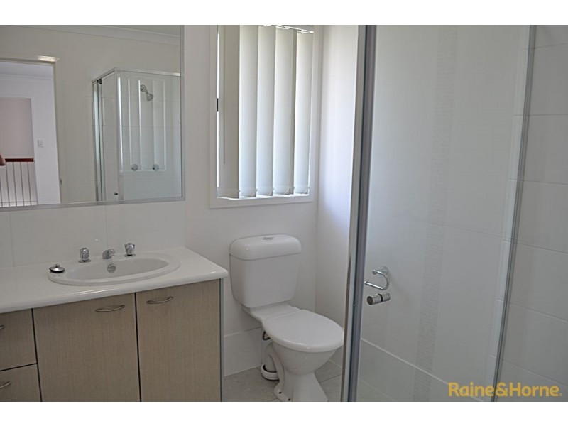 19 Platinum Place, Oxley QLD 4075