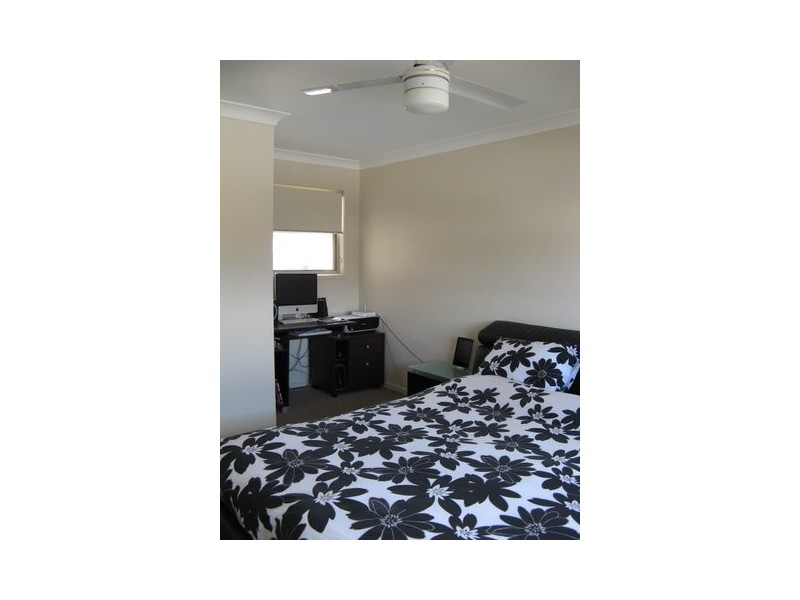 582 Manly Road, Wakerley QLD 4154