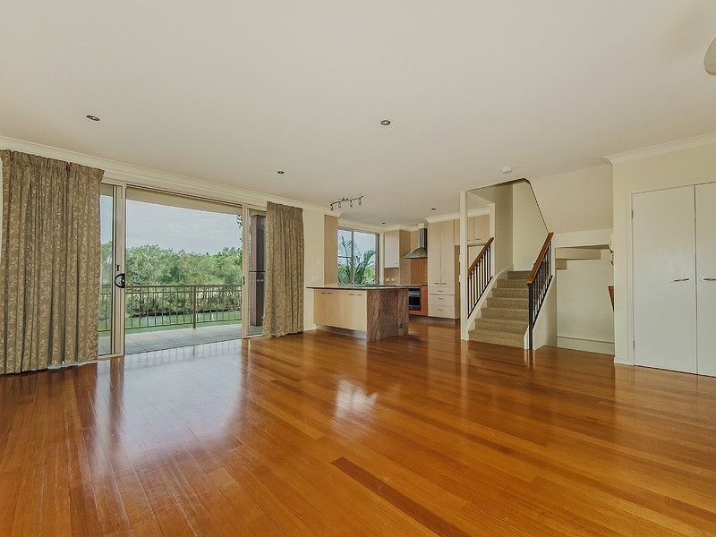 20/4 University Drive, Robina QLD 4226