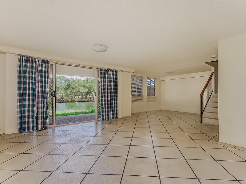 20/4 University Drive, Robina QLD 4226