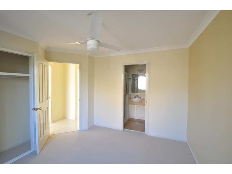 82/316 Long Street East, Graceville QLD 4075