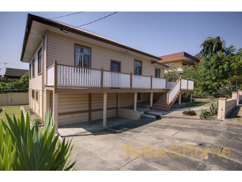 25 Woodhill Ave, Coorparoo QLD 4151