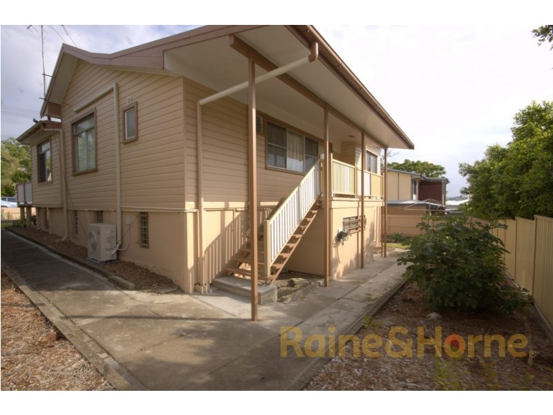 25 Woodhill Ave, Coorparoo QLD 4151