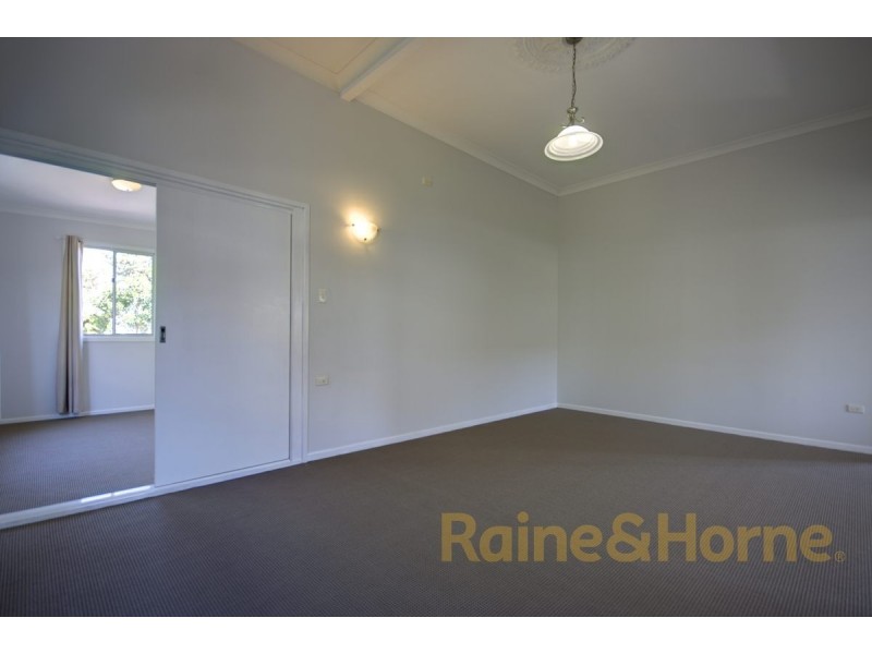 25 Woodhill Ave, Coorparoo QLD 4151