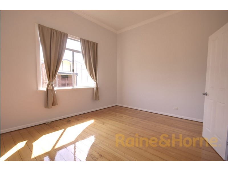 25 Woodhill Ave, Coorparoo QLD 4151