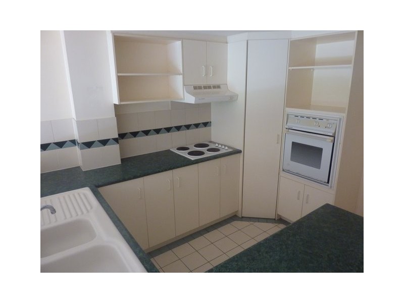 U59/75 Brown, Labrador QLD 4215