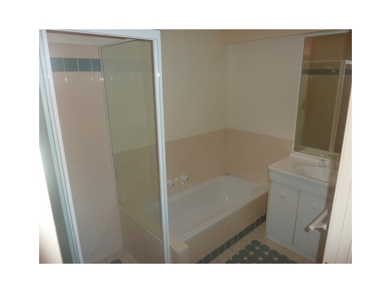 U59/75 Brown, Labrador QLD 4215