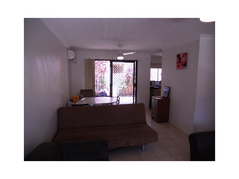 18 Loganlea Road, Waterford West QLD 4133