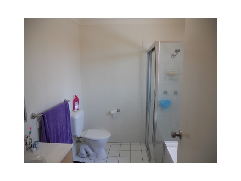 18 Loganlea Road, Waterford West QLD 4133