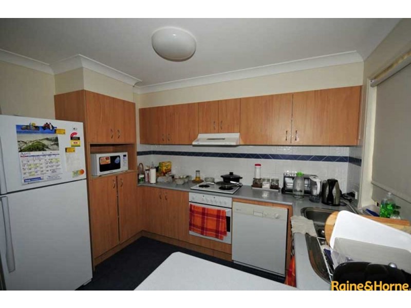 10 Chapman Place, Oxley QLD 4075