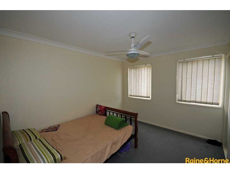 10 Chapman Place, Oxley QLD 4075