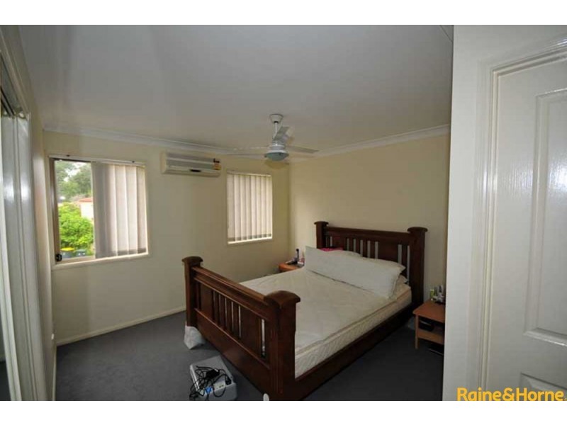 10 Chapman Place, Oxley QLD 4075