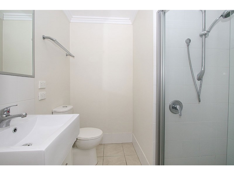 32, 219-223 Tufnell Road, Banyo QLD 4014