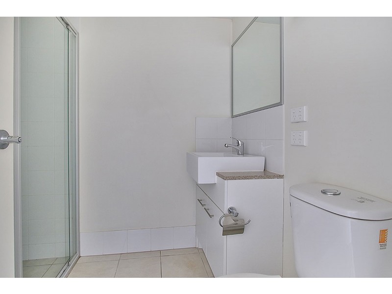 32, 219-223 Tufnell Road, Banyo QLD 4014