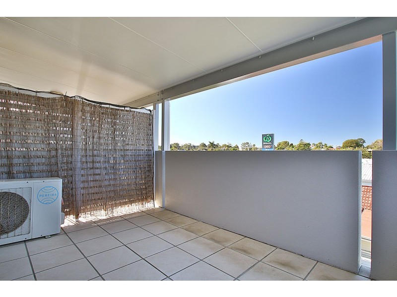 32, 219-223 Tufnell Road, Banyo QLD 4014