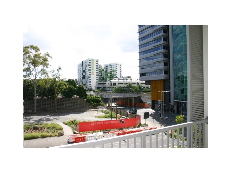 15 Tribune Street, South Brisbane QLD 4101