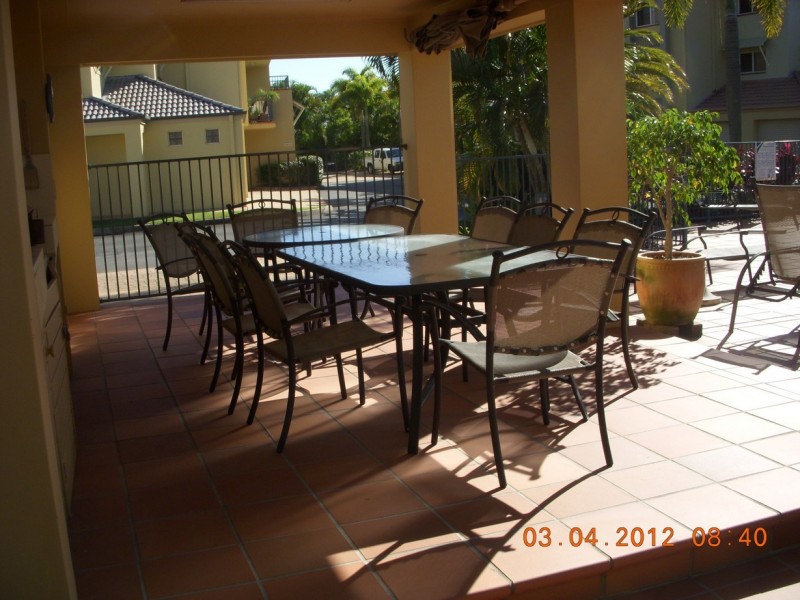 41/82 Limetree Parade, Runaway Bay QLD 4216