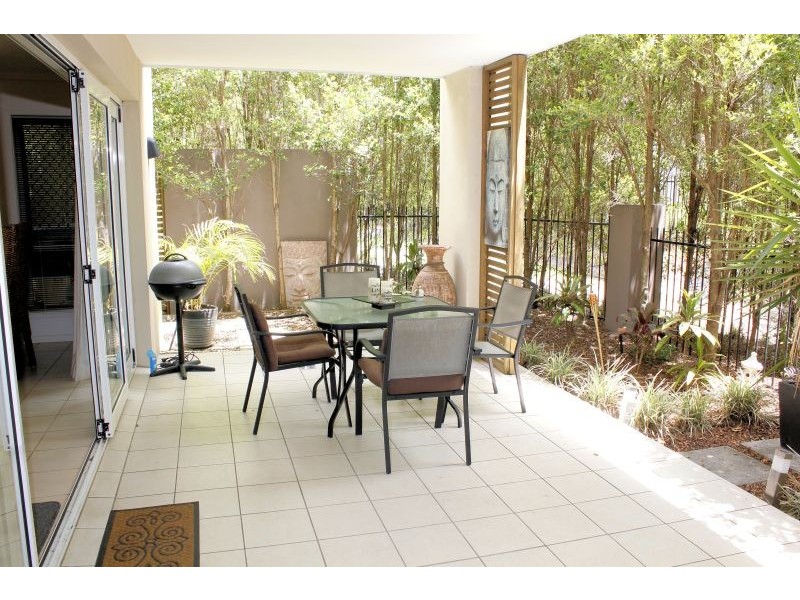 43 RIVERWALK AVENUE, Robina QLD 4226