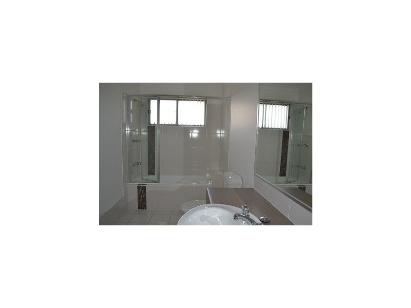 15 James Edward Street, Richlands QLD 4077