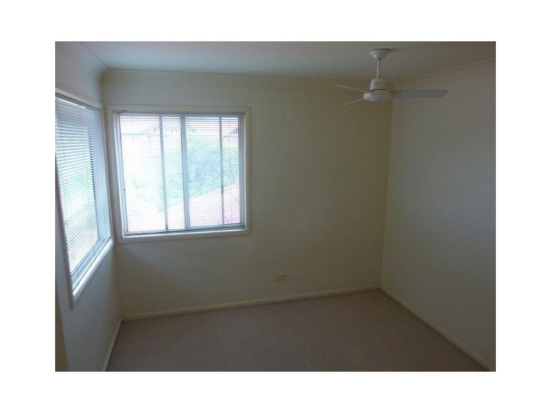 64 / 75 Brown, Labrador QLD 4215