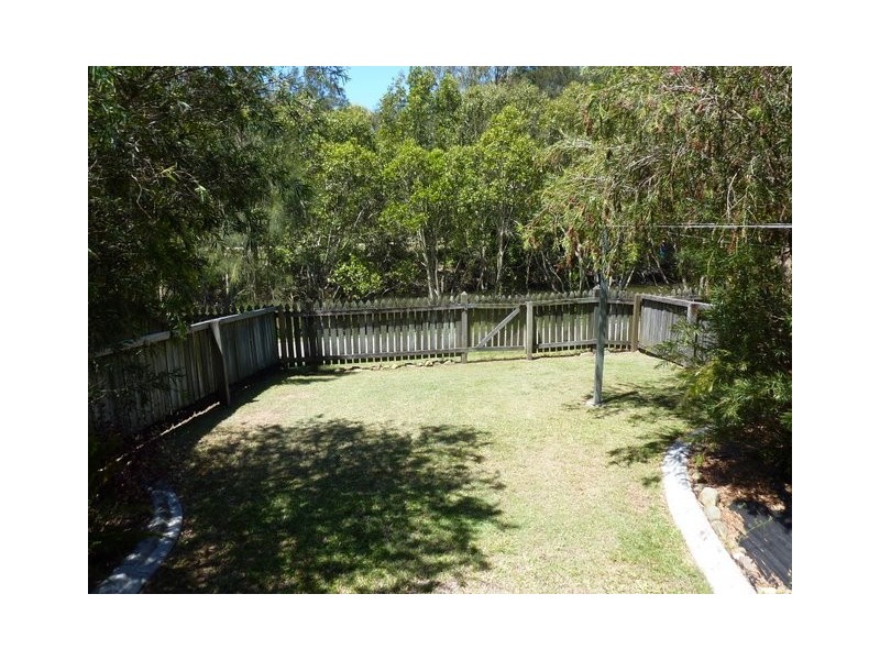 64 / 75 Brown, Labrador QLD 4215