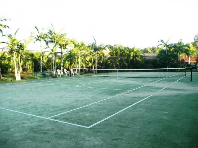 U52/97 Edmund Rice Dr, Southport QLD 4215