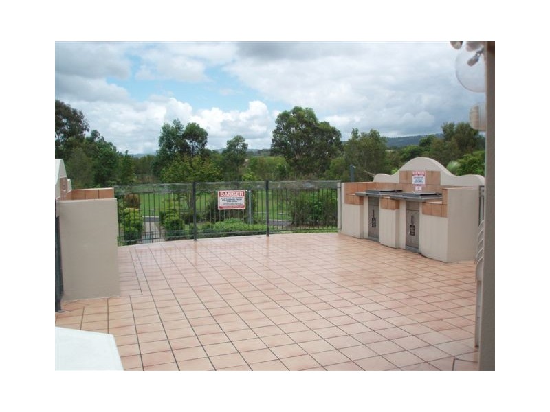 2 Ghilgai Road, Merrimac QLD 4226