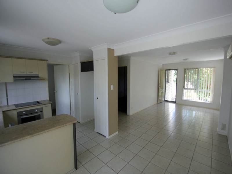 2 Meadowbrook Drive, Meadowbrook QLD 4131