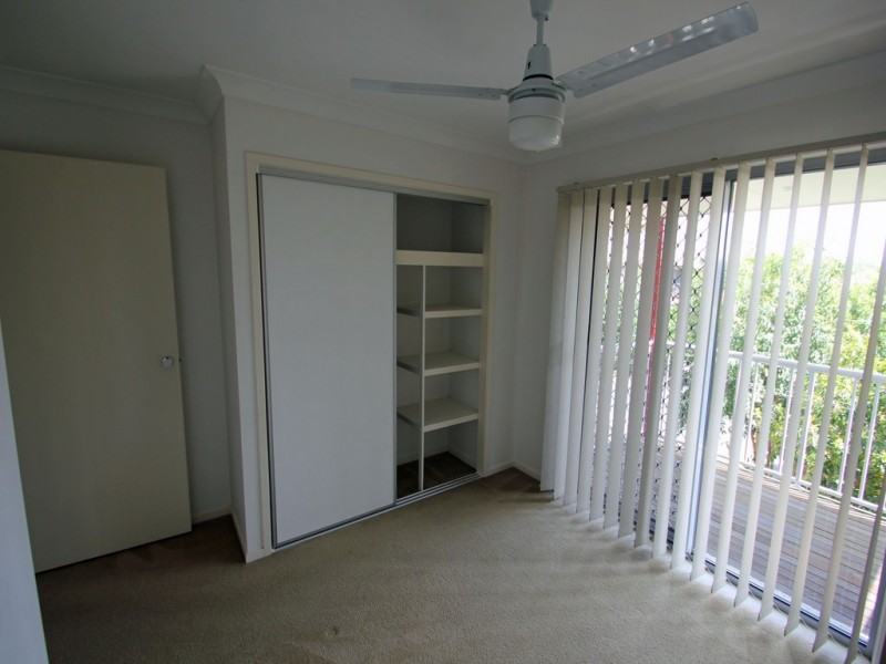 2 Meadowbrook Drive, Meadowbrook QLD 4131