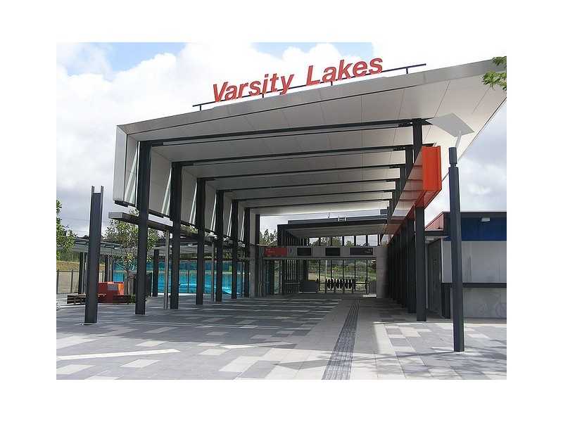 14/1-7 PINE VALLEY DRIVE, Varsity Lakes QLD 4227