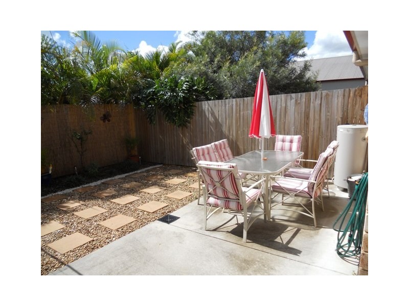 18 Loganlea Road, Waterford West QLD 4133