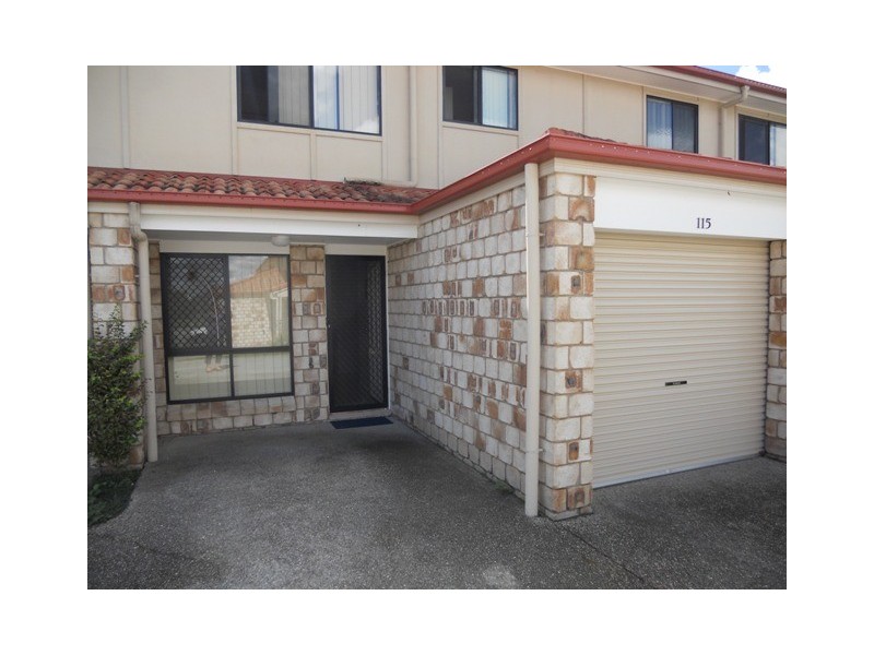 18 Loganlea Road, Waterford West QLD 4133