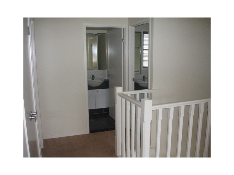 62 Franklin Drive, Mudgeeraba QLD 4213