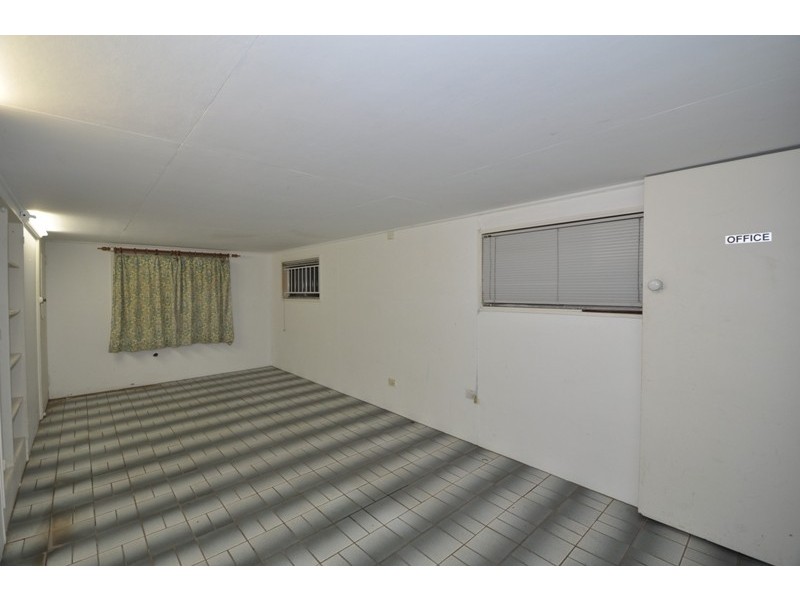 9 Ootana, Chapel Hill QLD 4069