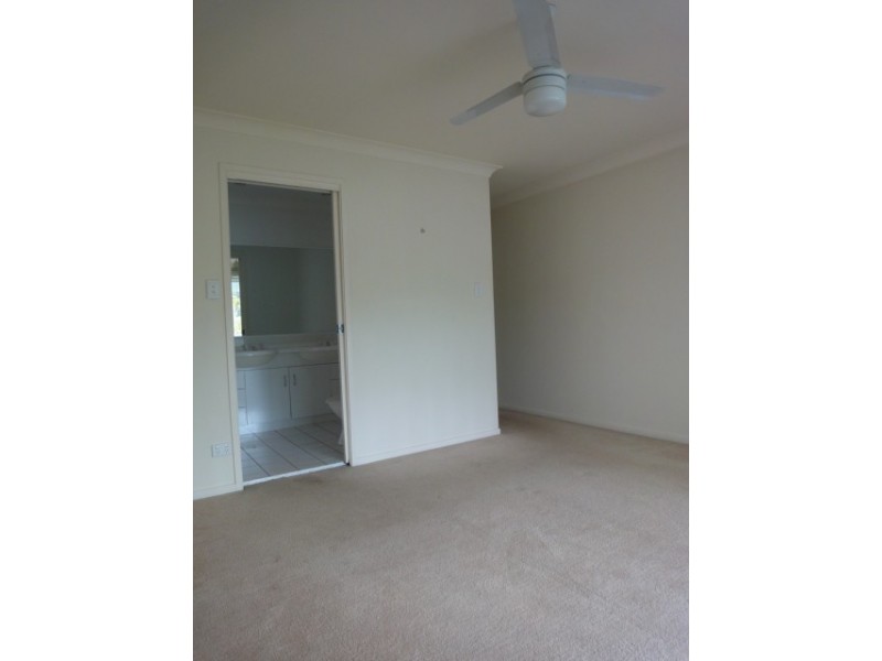 206 D’Arcy Road, Seven Hills, Seven Hills QLD 4170