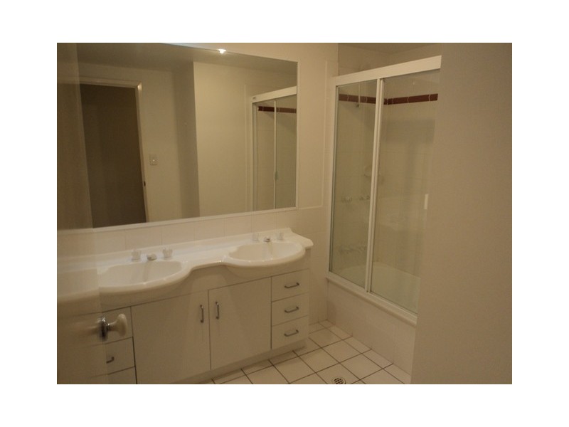 35 Miawela Street, Norman Park QLD 4170