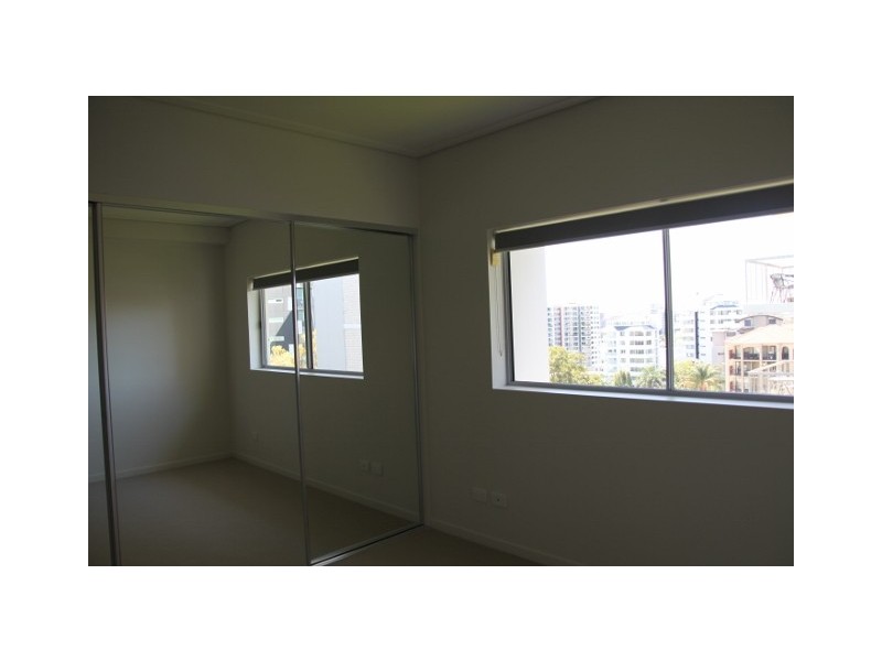 U403 / 85 O’Connell Street, Kangaroo Point QLD 4169